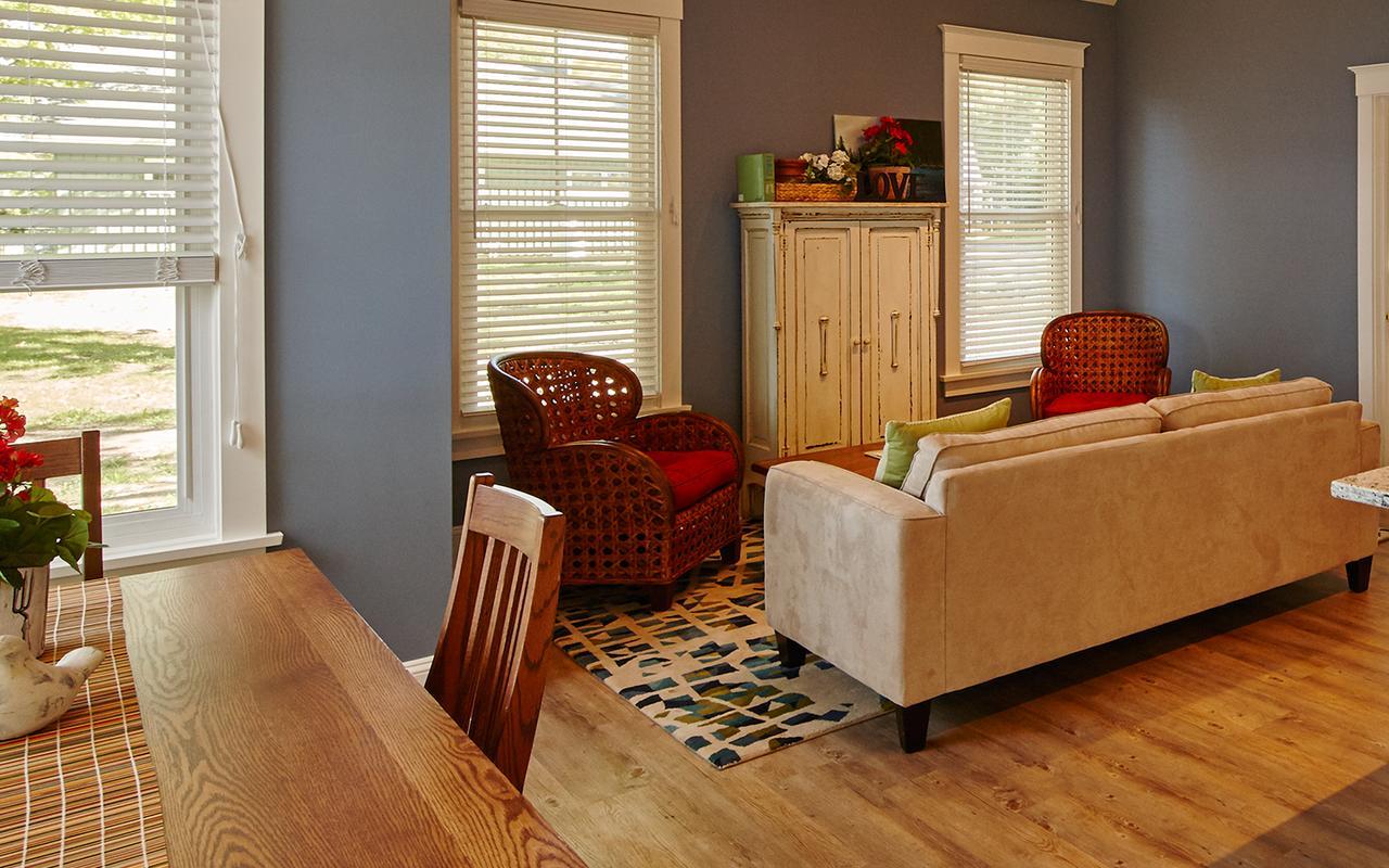 Sandbanks Summer Village Cottages Cherry Valley 외부 사진